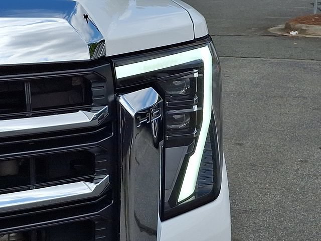 Used 2025 GMC Sierra 2500 SLT AWD/4WD image 9