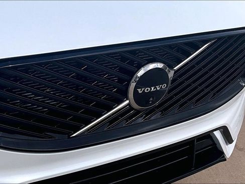 New 2026 Volvo XC60 B5 Ultra w/ Protection Package Premier AWD/4WD image 41