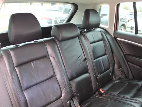 Used 2012 Volkswagen Tiguan S FWD image 11