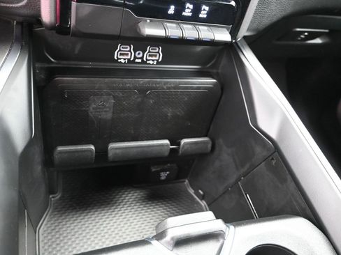 Used 2025 RAM 1500 Big Horn image 22