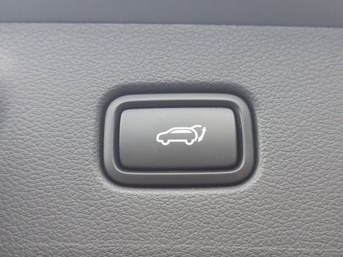 Used 2025 Hyundai Palisade SEL FWD image 32