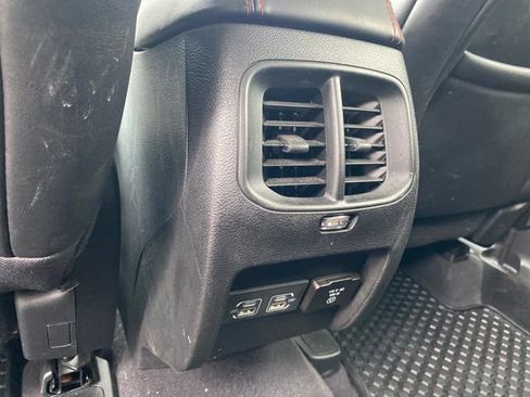 Used 2022 Jeep Cherokee Trailhawk AWD/4WD image 19