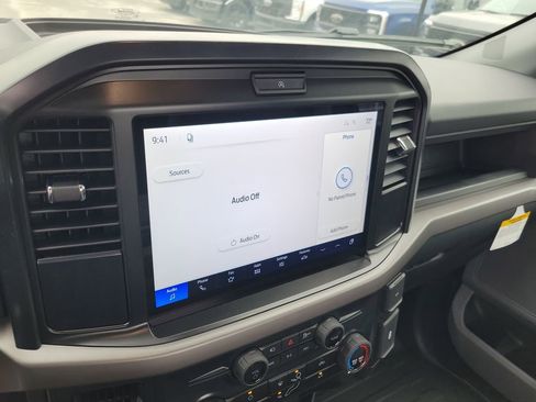 New 2026 Ford F150 XL AWD/4WD image 17
