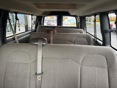 Used 2017 Chevrolet Express 3500 LT w/ LT Preferred Equipment Group image 14