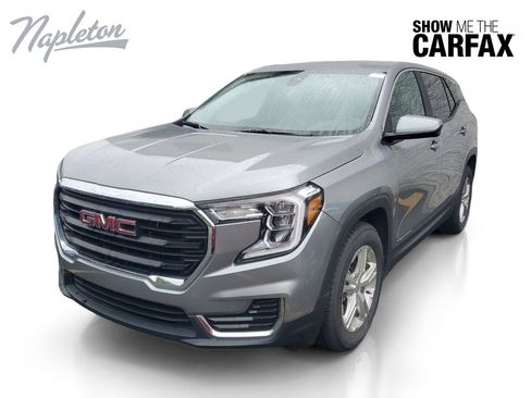 Used 2024 GMC Terrain SLE FWD image 1