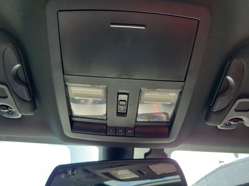 Used 2017 Dodge Challenger SRT Hellcat image 27