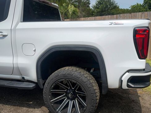 Used 2020 GMC Sierra 1500 Elevation w/ Elevation Value Package AWD/4WD image 16