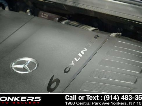 Used 2022 Mercedes-Benz GLS 450 4MATIC image 37