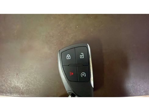 New 2026 GMC Canyon Elevation w/ Convenience Package image 10