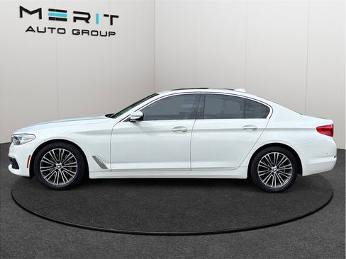 Used 2017 BMW 540i RWD image 5