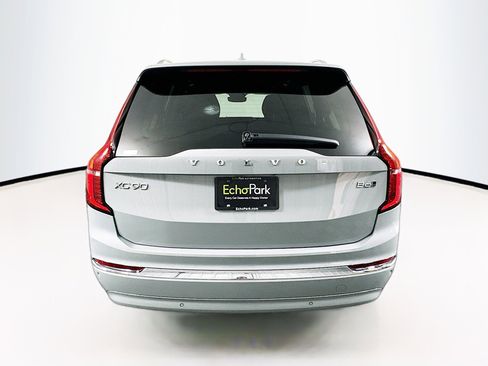 Used 2025 Volvo XC90 B6 Plus image 7