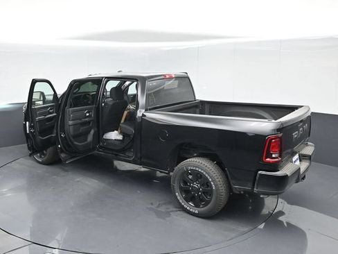 New 2026 RAM 2500 Big Horn AWD/4WD image 51