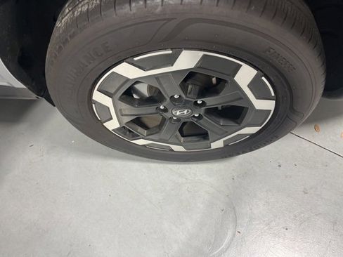 Used 2025 Hyundai Santa Fe SEL image 32