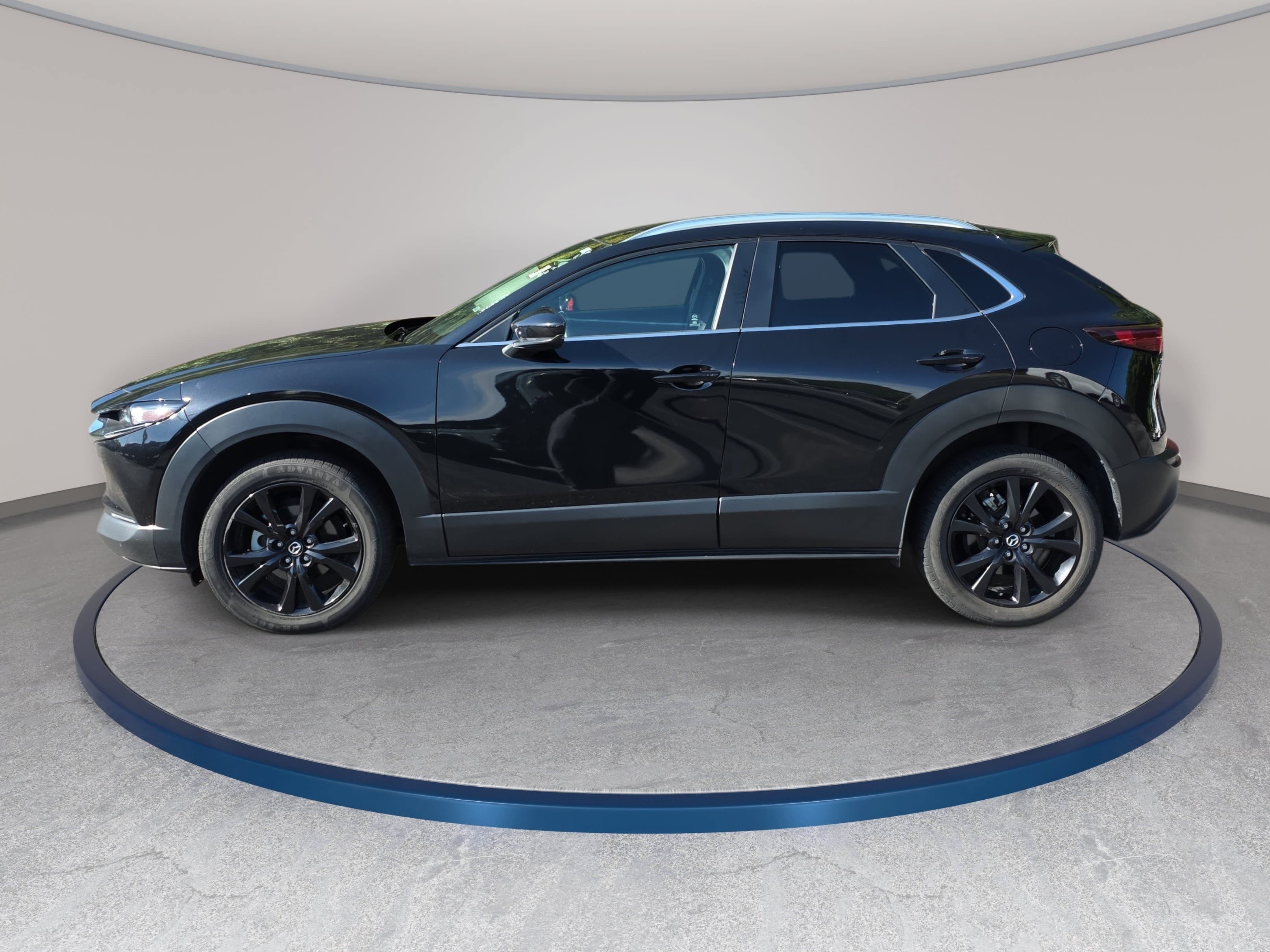 Used 2024 MAZDA CX-30 AWD 2.5 S w/ Select Sport Pkg image 3