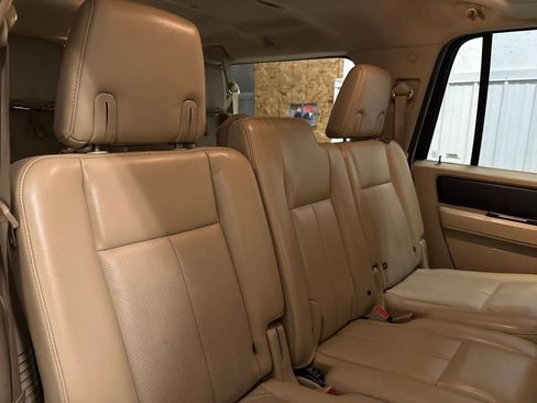 Used 2017 Ford Expedition EL XLT w/ Equipment Group 202A image 23