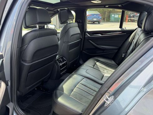 Used 2019 BMW 530i xDrive image 15