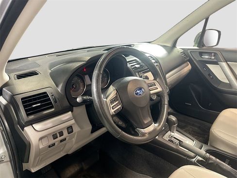 Used 2015 Subaru Forester 2.5i Limited image 10