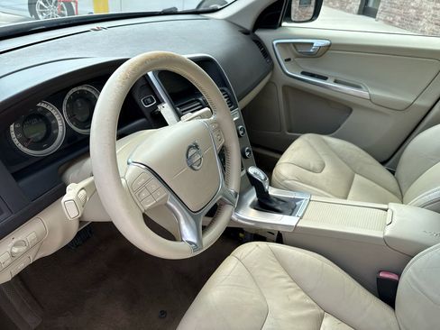 Used 2013 Volvo XC60 T6 image 29