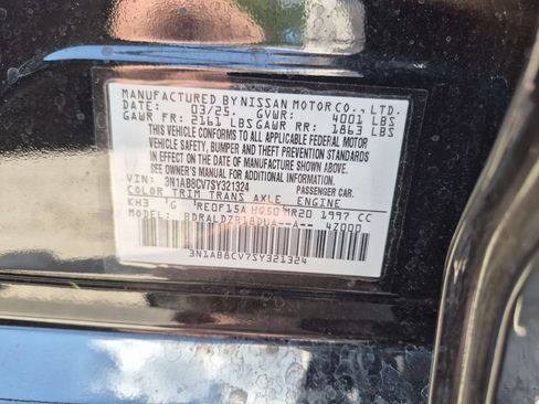 Used 2025 Nissan Sentra SV FWD image 35