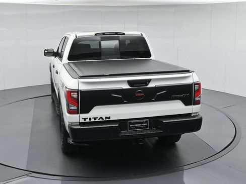 Used 2021 Nissan Titan PRO-4X w/ Pro-4x Convenience Package AWD/4WD image 43