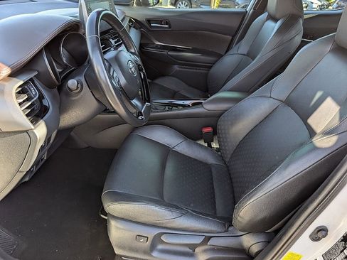 Used 2019 Toyota C-HR Limited image 26