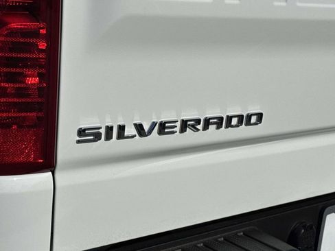 Used 2022 Chevrolet Silverado 1500 LT w/ Bed Protection Package image 27