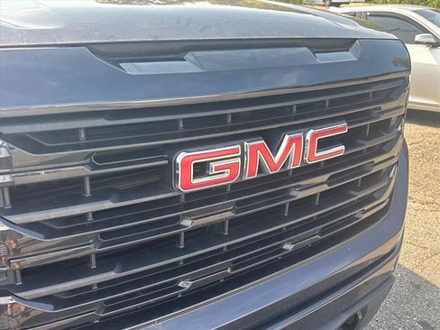 Used 2022 GMC Sierra 1500 Elevation AWD/4WD image 6