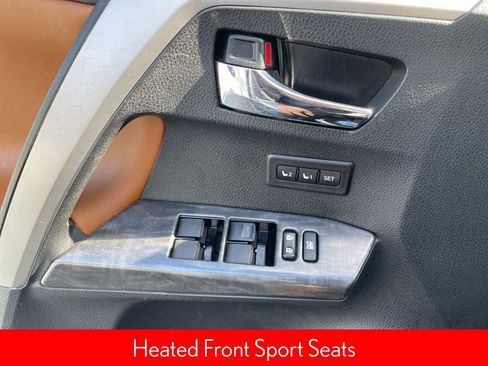 Used 2017 Toyota RAV4 Platinum image 16