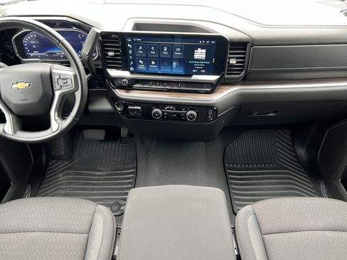 Used 2024 Chevrolet Silverado 3500 LT AWD/4WD image 30