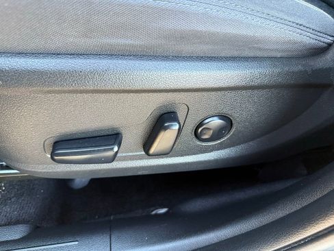 Used 2023 Hyundai Santa Fe SEL image 12