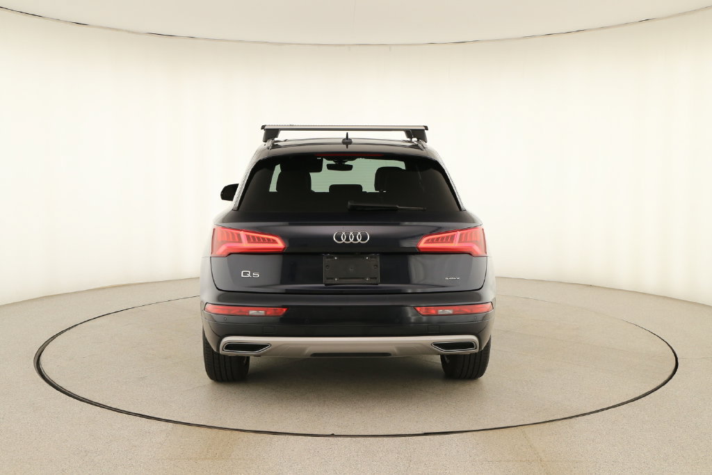 Used 2020 Audi Q5 2.0T Premium w/ Convenience Package AWD/4WD image 5