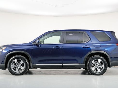Used 2025 Honda Pilot EX-L image 8