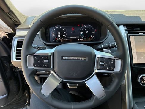 New 2026 Land Rover Discovery Limited Edition AWD/4WD image 10