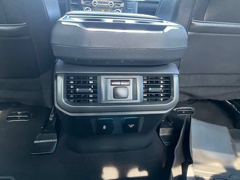 Used 2024 Ford F150 Lariat w/ Equipment Group 502A High AWD/4WD image 16