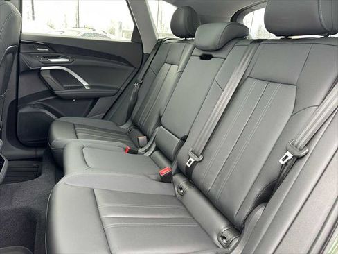 New 2025 Audi Q5 Premium Plus image 17