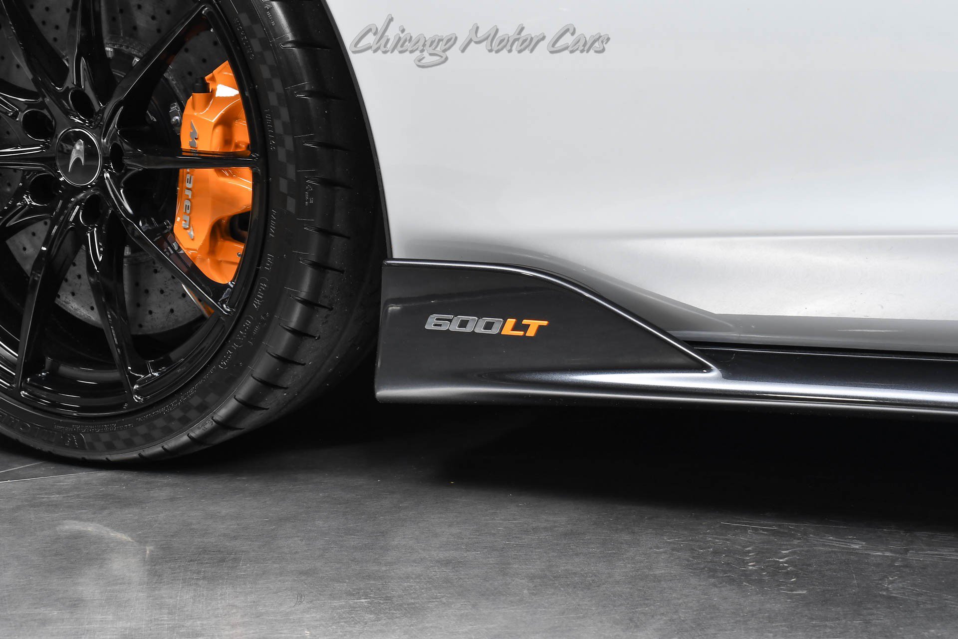 Used 2020 McLaren 600LT Spider RWD image 33