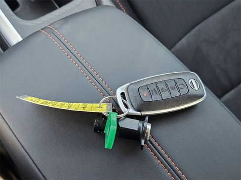 New 2025 Nissan Sentra SR image 28