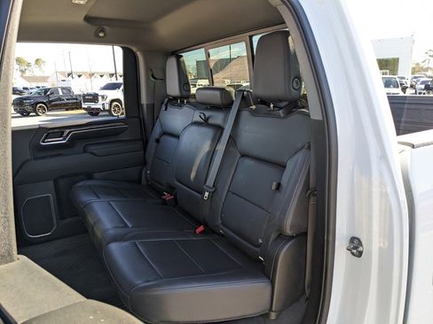 Used 2024 Chevrolet Silverado 2500 LTZ w/ LTZ Plus Package image 45