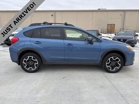 Used 2016 Subaru Crosstrek 2.0i Limited w/ Popular Package #1 image 4