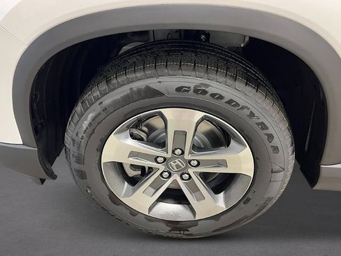 New 2025 Honda Pilot EX-L image 11