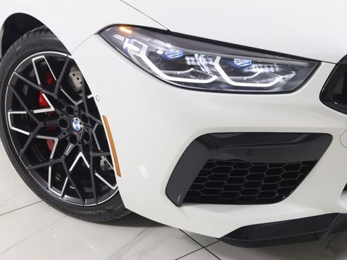 Used 2025 BMW M8 Competition image 21