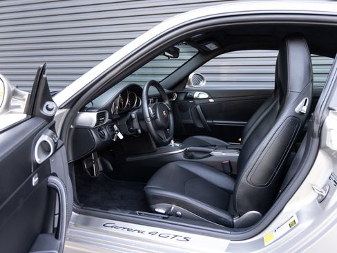 Used 2012 Porsche 911 Carrera 4 GTS AWD/4WD image 21