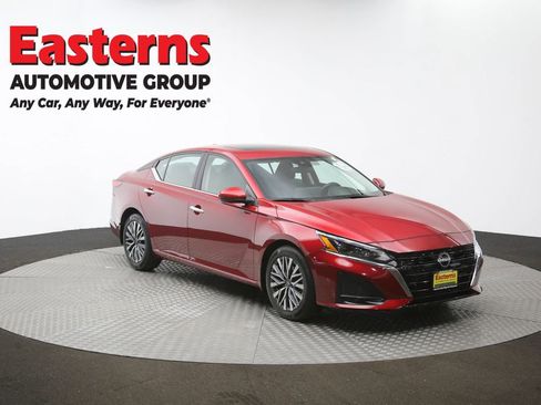 Used 2023 Nissan Altima 2.5 SV w/ SV Premium Package image 50