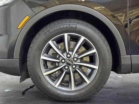 Used 2022 Lincoln Nautilus Standard image 53