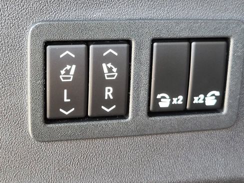 New 2025 Cadillac Escalade IQ Luxury 2 w/ LPO, Etrunk Organizer Package image 12