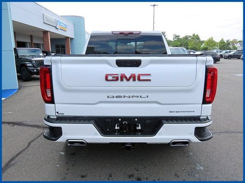 Used 2020 GMC Sierra 1500 Denali w/ Denali Ultimate Package AWD/4WD image 6