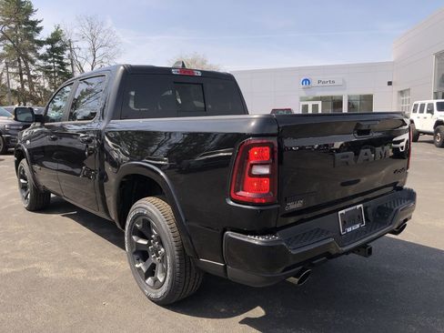 New 2026 RAM 1500 4x4 Crew Cab image 12