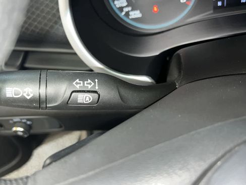 Used 2023 Chevrolet Malibu LT image 18