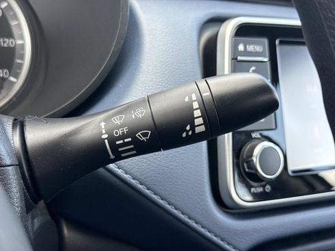 Certified 2025 Nissan Versa SV w/ Trunk Package image 16