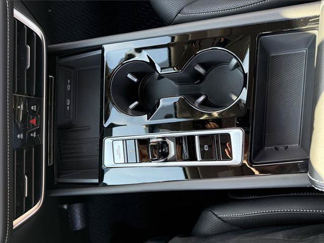 New 2025 Volkswagen Atlas SE AWD/4WD image 17